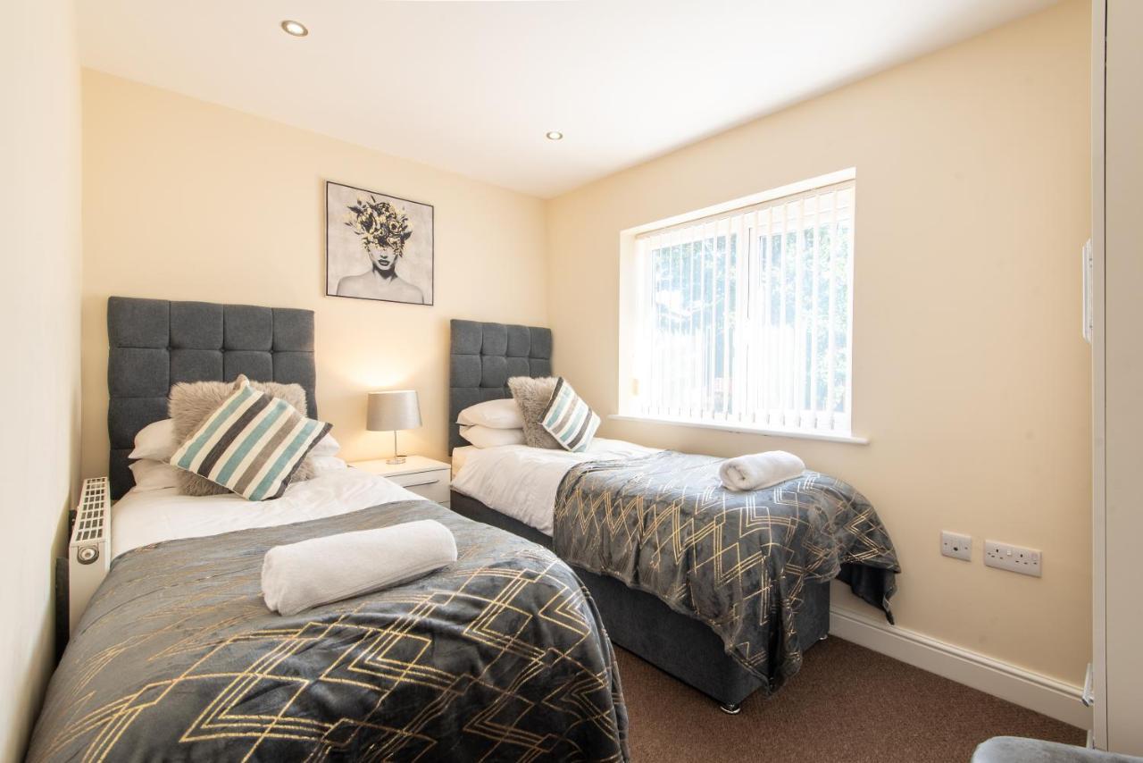 Apartment 11 Worksop Bagian luar foto