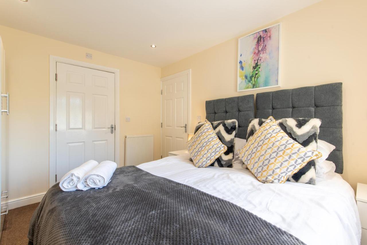 Apartment 11 Worksop Bagian luar foto